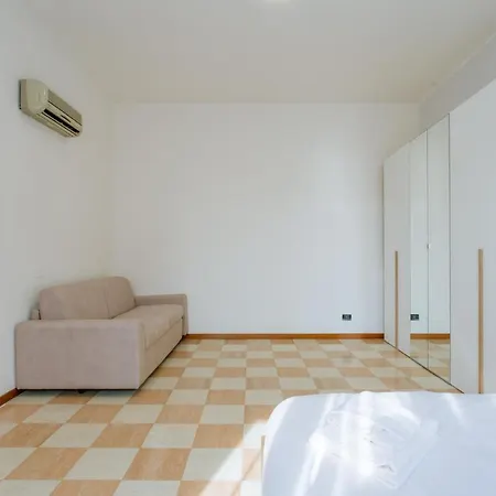 Yourbanflat Ciak 2